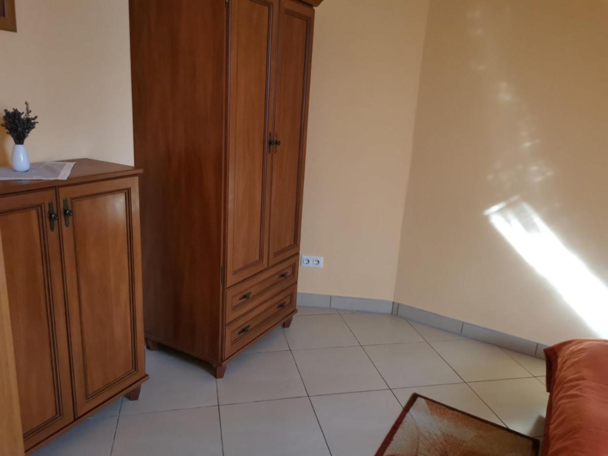 Harmonia Panzio Hotel Sarospatak Ngoại thất bức ảnh